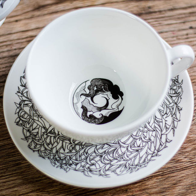 Fine Bone China Leaf Teacup And Saucer Set