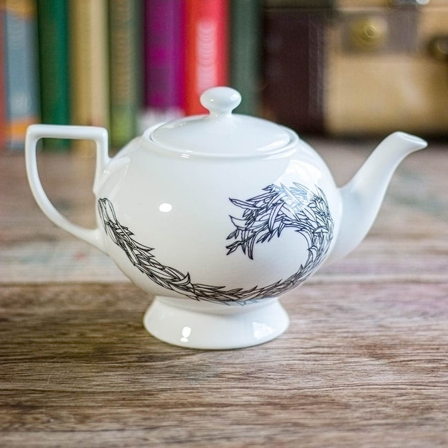 Getzeneara - Fine Bone China Leaf Pattern Teapot
